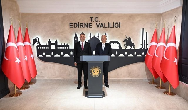Bulgaristan Cumhuriyeti İçişleri Bakanı Dechev, Edirne Valisi Yunus Sezer'i ziyaret etti