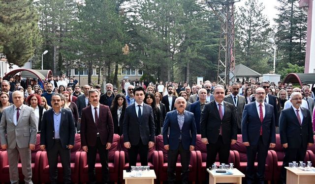 ÇAKÜ Meslek Yüksekokulunun kuruluşunun 50'nci yılı kutlandı
