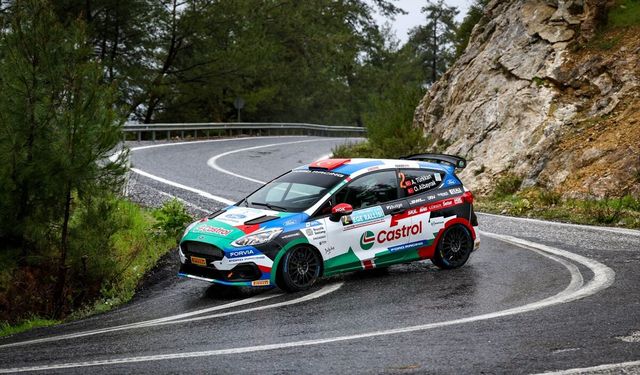 Castrol Ford Team Türkiye Ege Rallisi'nde sezonu galibiyetle açtı