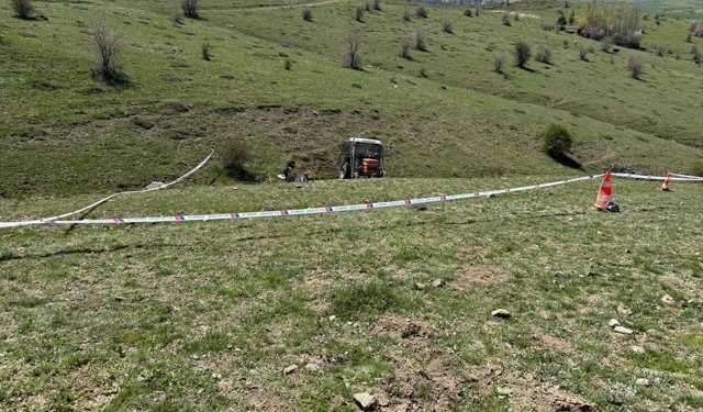 Çorum'da traktörün dere yatağına devrildiği kazada 1 kişi öldü, 3 kişi yaralandı