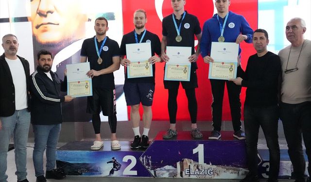 Cumhurbaşkanlığı Kupası Paletli Yüzme Kulüplerarası Büyükler Türkiye Şampiyonası sona erdi