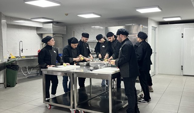 Edirne'de aşçılık kursuna yurt dışı istihdam garantisi