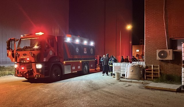 Eskişehir'de atık su arıtma tesisinde çıkan yangın söndürüldü