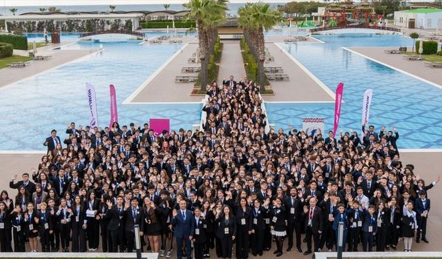 Final Okulları 500'ü aşkın öğrenciyi FİNALMUN'26'da buluşturdu