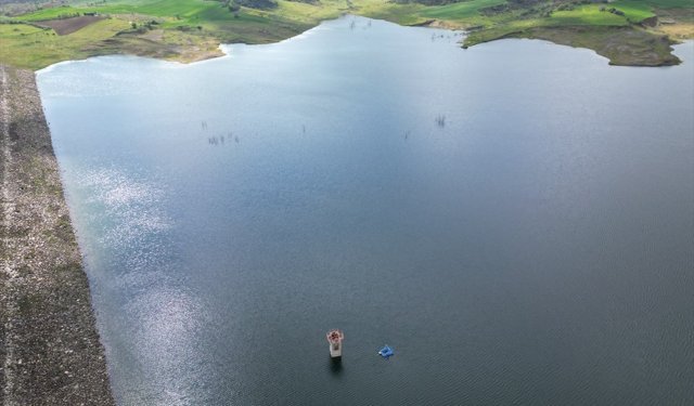 Geçen yıl kritik seviyeye düşen Tekirdağ'daki Naip Barajı'nda doluluk oranı yüzde 22'ye ulaştı