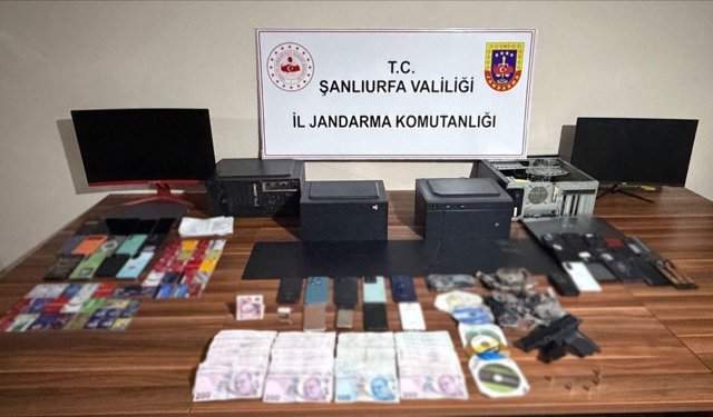 GÜNCELLEME - Şanlıurfa'da dolandırıcılık operasyonunda 6 şüpheli tutuklandı
