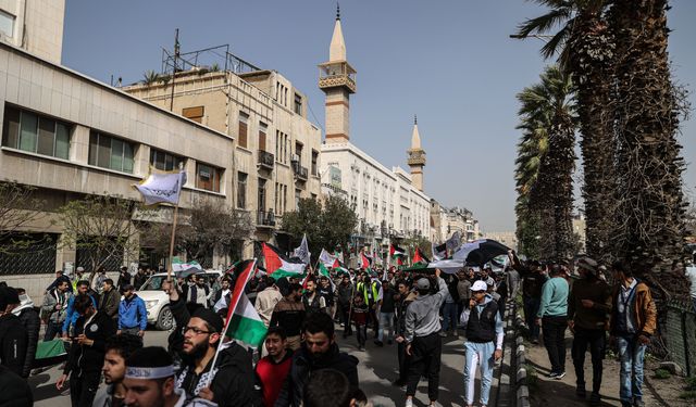 GÜNCELLEME- Suriye'nin başkenti Şam'da İsrail'in Filistinli tutuklulara idamı öngören kararı protesto edildi