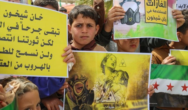 İdlib'de Han Şeyhun kimyasal saldırısının 9. yıl dönümünde anma etkinliği düzenlendi