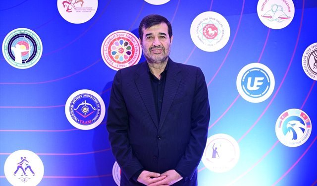 İran, Dünya Kupası'na katılım için FIFA'dan güvence bekliyor