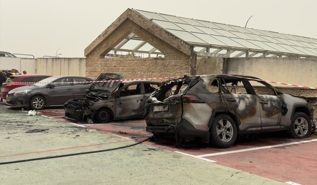 İran'ın İsrail'in kuzeyini hedef aldığı misillemede füze parçaları Hayfa'ya isabet etti