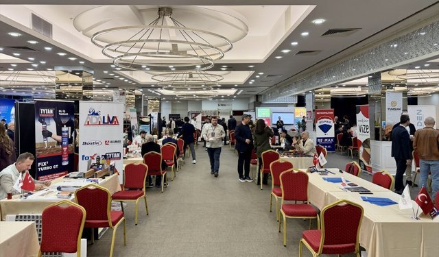 İş insanları Sakarya'daki 'Satın Alma Zirvesi'nde buluştu