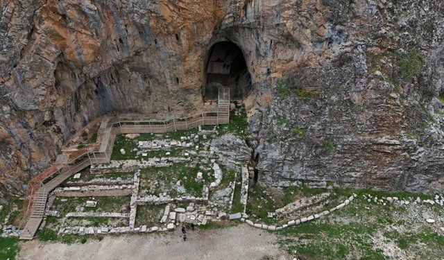 Isparta'daki Zindan Mağarası tarih ve doğaseverleri ağırlıyor
