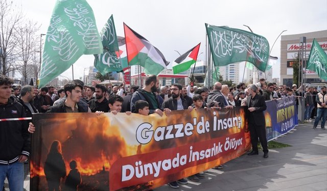 İsrail'in Filistinli esirler hakkında idamı öngören yasa tasarısı Diyarbakır'da protesto edildi