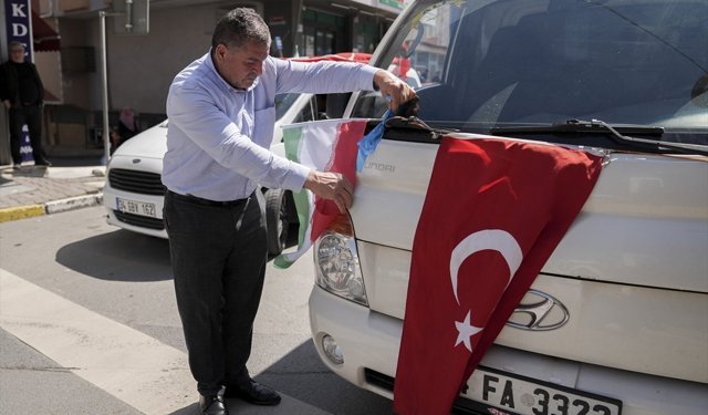 İstanbul'da İran'a destek konvoyu düzenlendi