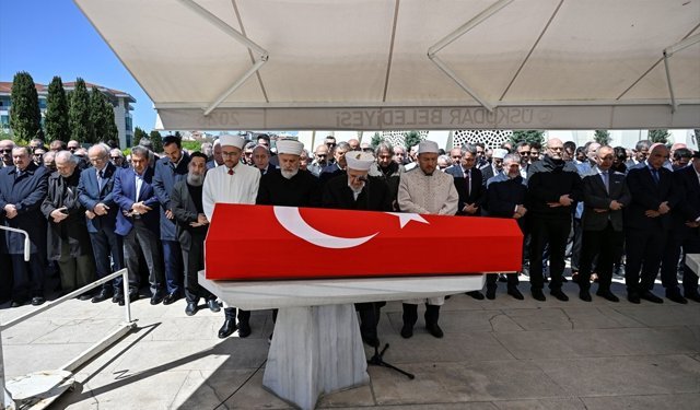 İstanbul'da vefat eden eski milletvekili Mehmet Mustafa Açıkalın son yolculuğuna uğurlandı
