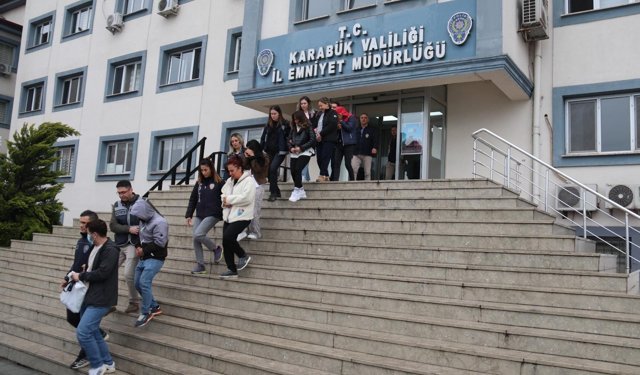 Karabük merkezli dolandırıcılık operasyonunda 18 şüpheli tutuklandı