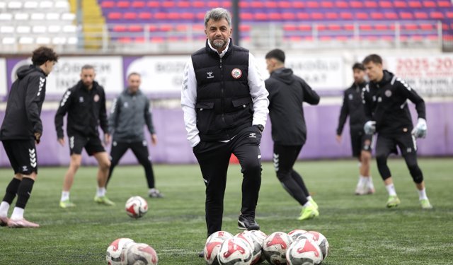 Karadeniz Ereğli Belediyespor, 46 yıllık tarihinde 'ilki' başarmak istiyor