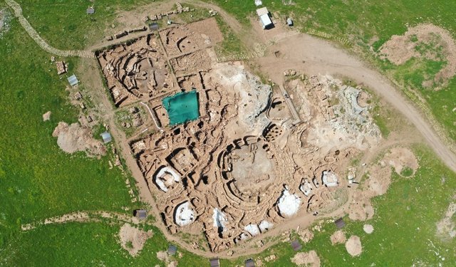 Karahantepe'de 12 bin yıl öncesinde ağırlıklı ceylan eti ve baklagil tüketildiği belgelendi