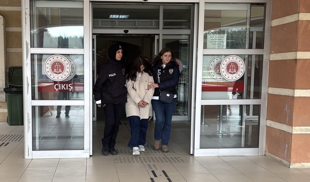 Kastamonu'da çöp konteynerinin yanında bulunan bebeğin annesi yargılanıyor