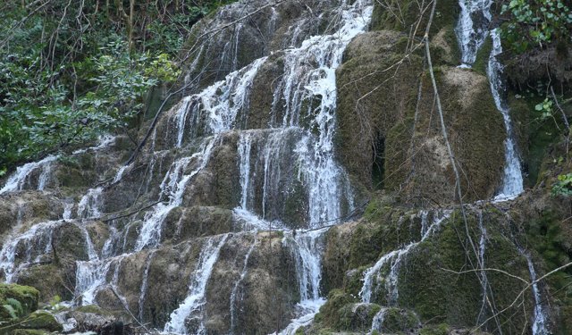 Kastamonu'da karların erimesiyle birlikte şelalelerin debisi artmaya başladı