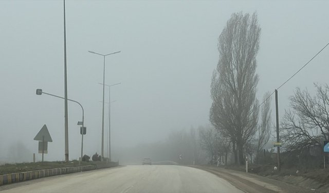 Kastamonu'da sis etkili oluyor