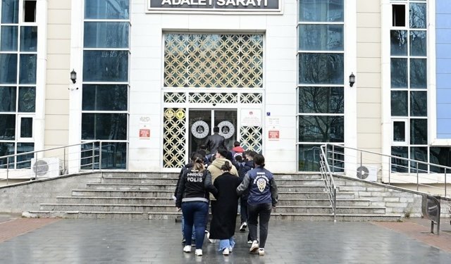 Kırşehir merkezli yasa dışı bahis soruşturmasında 8 şüpheli tutuklandı