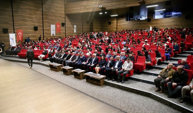 Kocaeli'de sanayiciler ve öğrenciler istihdam fuarında buluştu