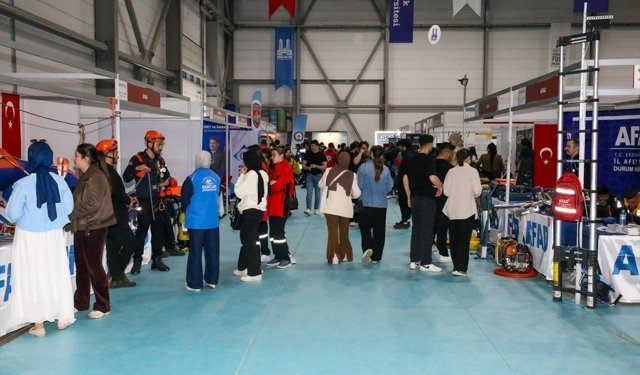 Kuzeydoğu Anadolu Kariyer Fuarı sona erdi