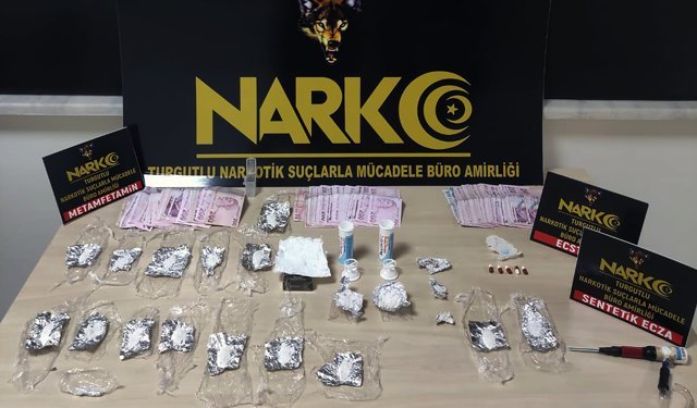 Manisa'da uyuşturucu operasyonunda 3 şüpheli tutuklandı