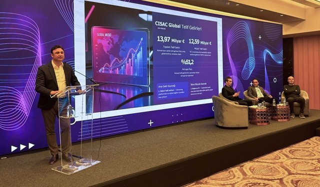 Meslek birlikleri ev sahipliğinde Türkiye'deki müzik sektörü konuşuldu