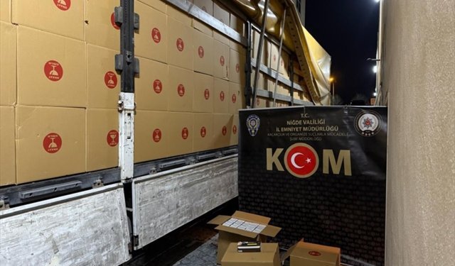 Niğde'de 11 milyon 700 bin makaron ele geçirildi
