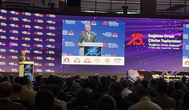 Sağlık Bakanı Memişoğlu, Antalya'da '15. OHSAD Kurultayı'nda konuştu: