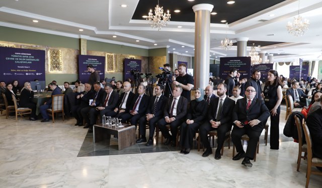 Samsun Sıfır Atık Çalıştayı 'Yerelden ulusala israf ve atık' temasıyla yapıldı