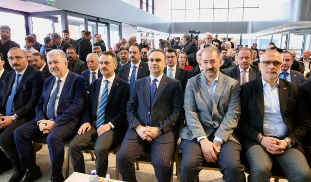 Sanayi ve Teknoloji Bakanı Kacır, Kocaeli'de kimya fabrikası açılışında konuştu: