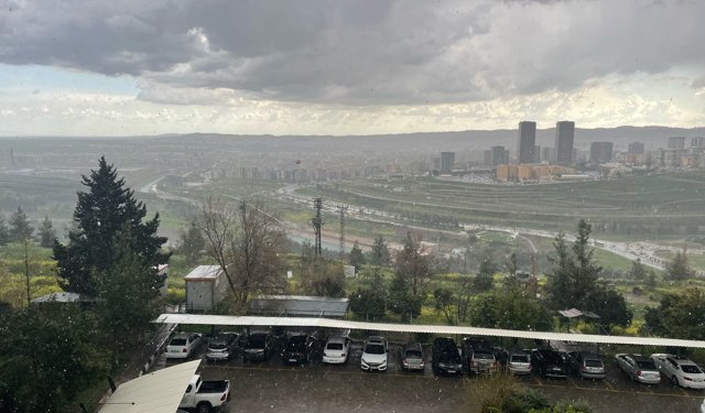 Şanlıurfa'da sağanak etkili oldu