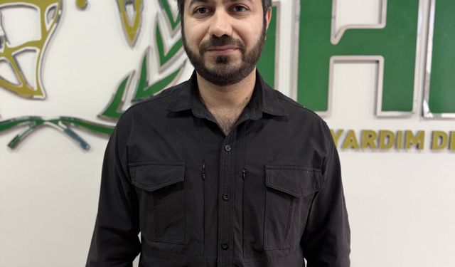 Şırnaklı hayırsever Filistinlilere destek için aracını bağışladı