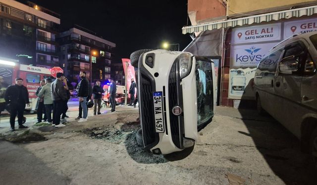 Tekirdağ'da 4 araca çarparak devrilen hafif ticari araçtaki 4 kişi yaralandı