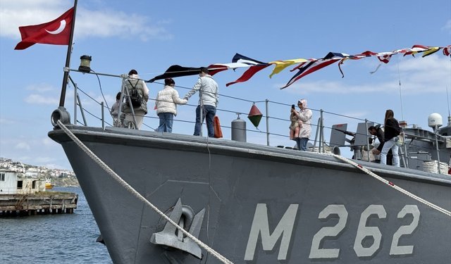 Tekirdağ'da 'TCG Enez' gemisi ziyarete açıldı