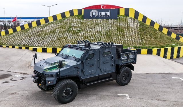 TEKNOLOJİNİN KALBİ SAHA'DA ATACAK - Türk zırhlılarının başarısı elektrikli araca taşınıyor