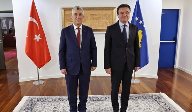 Ticaret Bakanı Bolat, Kosova Başbakanı Kurti ile görüştü