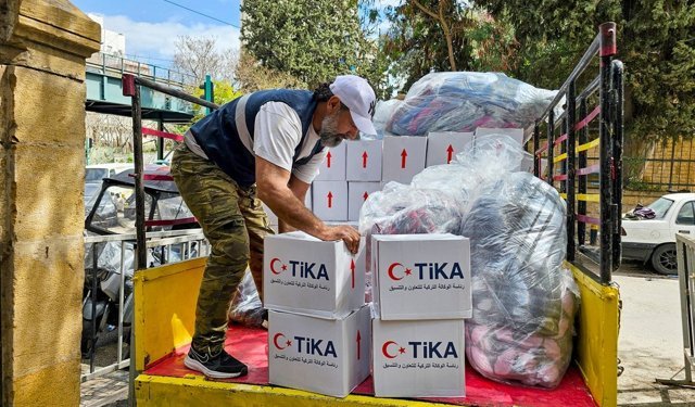 TİKA'dan, Lübnan'da İsrail saldırıları nedeniyle yerinden edilen ailelere insani yardım