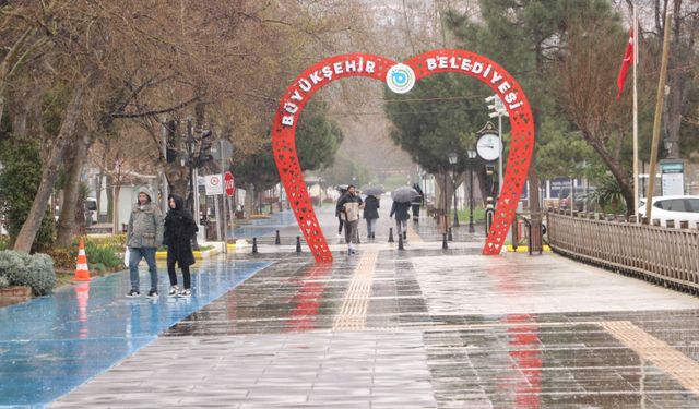 Trakya'da sağanak etkili oluyor