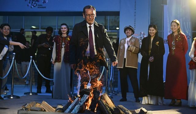 TRT Avaz'ın kuruluşunun 17. yılı ve Nevruz Bayramı dolayısıyla konser düzenlendi