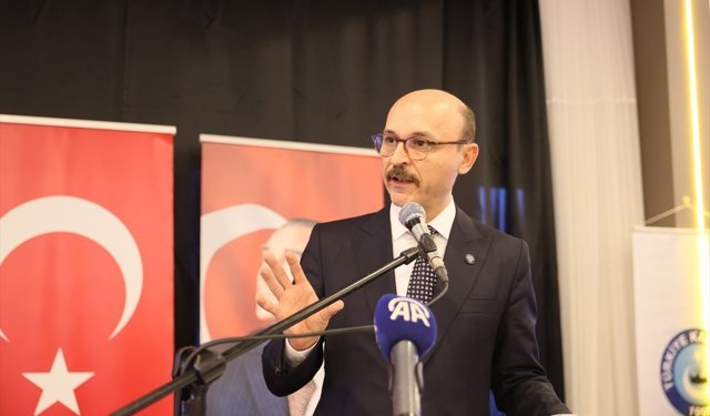 Türk Eğitim-Sen Genel Başkanı Geylan Edirne'de sendika üyeleriyle buluştu