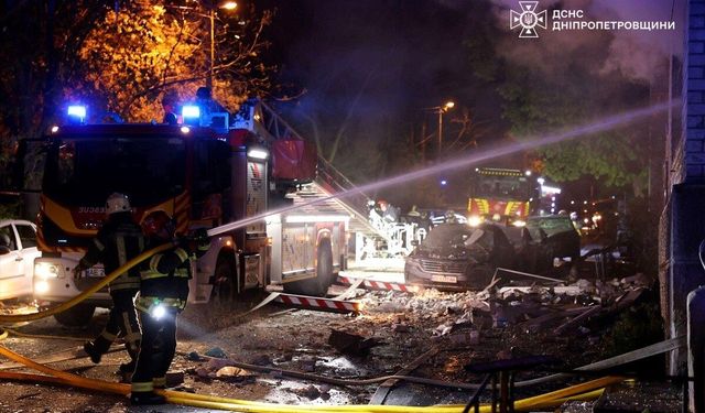 Ukrayna: Rusya'nın Dnipro'ya düzenlediği saldırıda 2 kişi öldü, 9 kişi yaralandı
