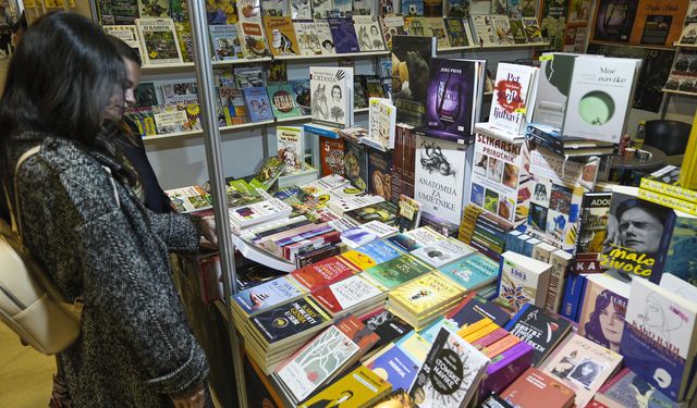 Uluslararası Saraybosna Kitap Fuarı, 37'nci kez kitapseverlerle buluştu