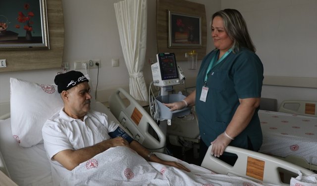 Yalova'da evde sağlık hizmeti sayesinde bası yaralarına müdahale ediliyor