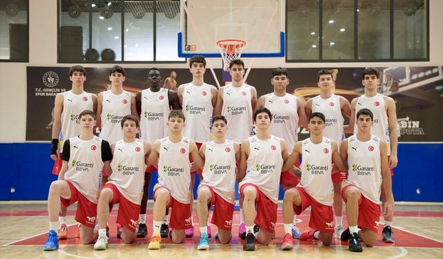 17 Yaş Altı Yıldız Basketbol Erkek Milli Takımı, Dünya Kupası için Çanakkale'de kampa girdi