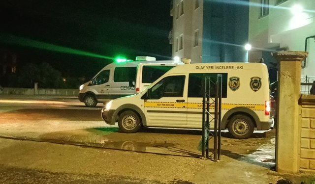 Adana'da eski çalışma arkadaşının silahla vurduğu kişi öldü
