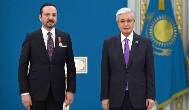 AK Parti Genel Başkan Yardımcısı Zorlu'ya Kazakistan'dan 'Dostluk' nişanı